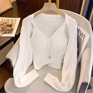 2023 autumn new women's twist sweater- White-New